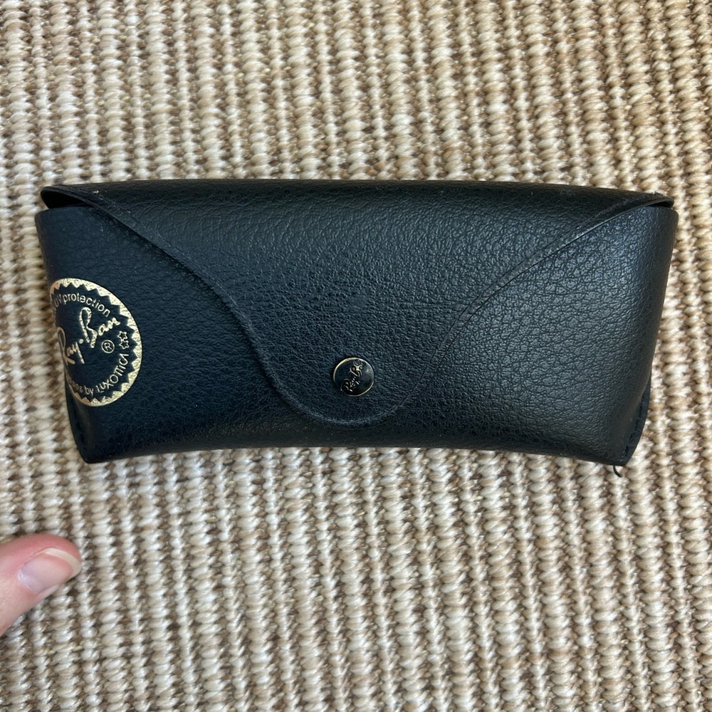 Ray-Ban Black Sunglasses Holder
